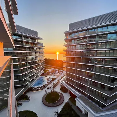 Wave Apartment Tyballtic 7Th Floor With Two Bedrooms And Sea View! Miedzyzdroje Esterno foto