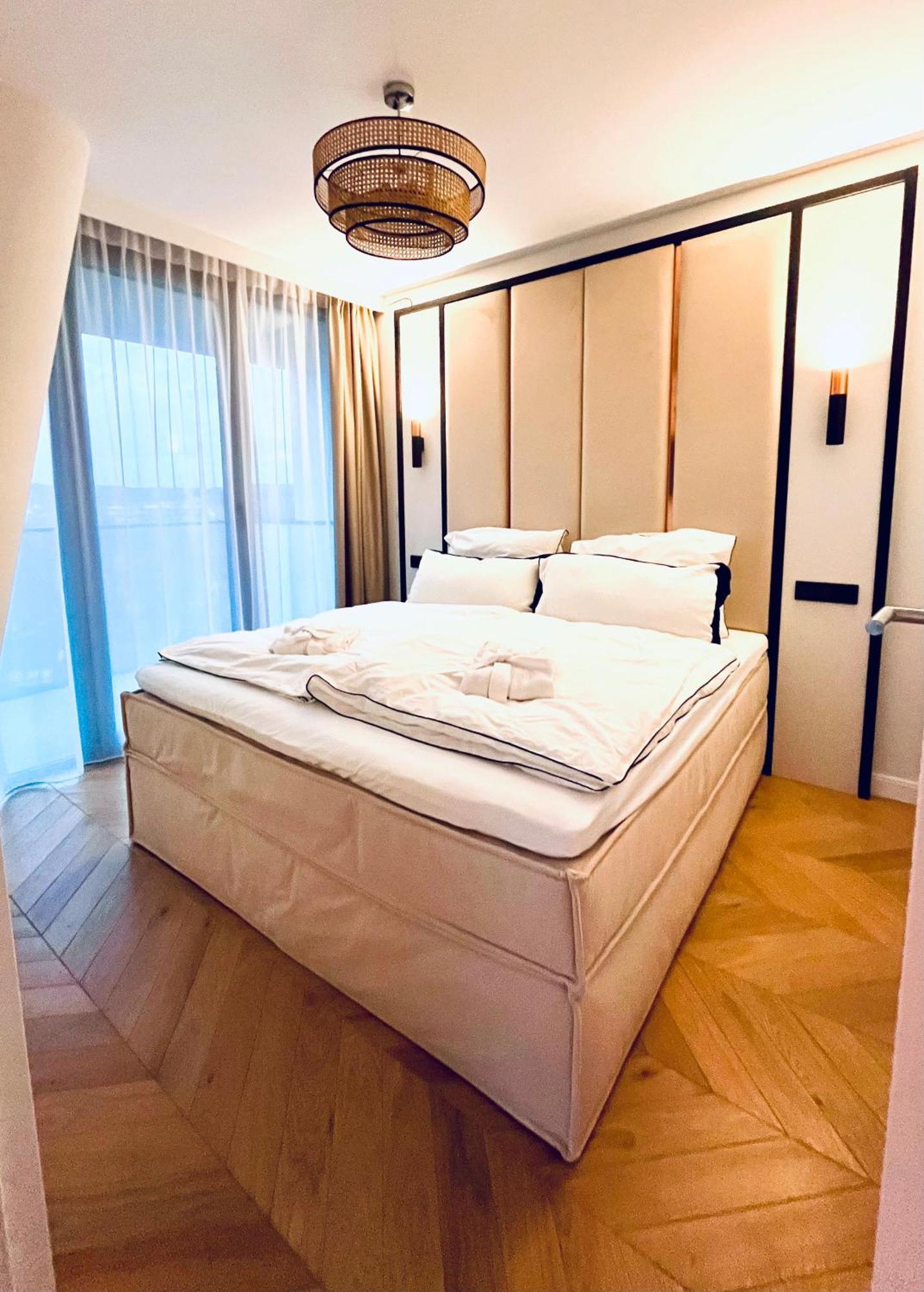 Apartament Wave Tyballtic 7th Floor With Two Bedrooms And Sea View!